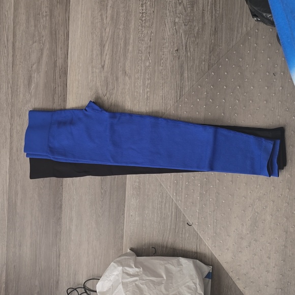 OQQ Women's 2 Piece Yoga Leggings Ribbed Seamless Workout High Waist Athletic - Picture 2 of 2